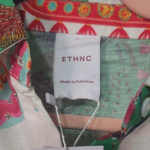 Vibrant Patterned Maxi Dress - Picture 2 of 5